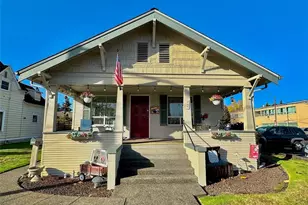 318 4th St SW, Puyallup, WA 98371 - Photo 3