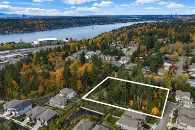 11428 SE 82nd Street, Newcastle, WA 98056 - Photo 1