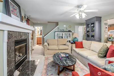 36703 SE Gravenstein Court, Snoqualmie, WA 98065 - Photo 5