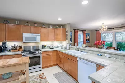 36703 SE Gravenstein Court, Snoqualmie, WA 98065 - Photo 11