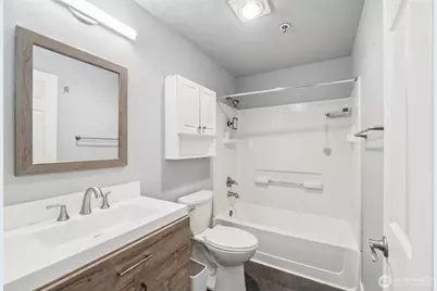 12510 109th Court NE #E101, Kirkland, WA 98034 - Photo 15