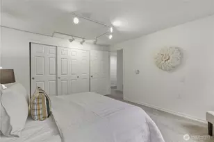 1725 W Sunn Fjord Ln, Bremerton, WA 98312 - Photo 19