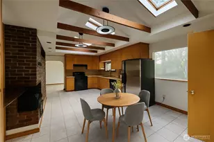 8775 Battle Point Dr NE, Bainbridge Island, WA 98110 - Photo 13