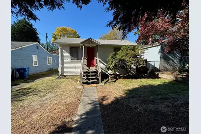 10019 Interlake Avenue N, Seattle, WA 98133 - Photo 3