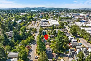 10019 Interlake Ave N, Seattle, WA 98133 - Photo 3