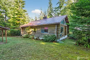 2103 Sherwood Forest Ln, Camano Island, WA 98282 - Photo 21