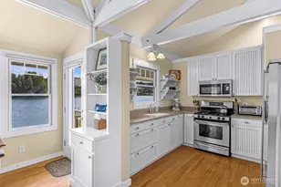 15485 NE Petterson Rd, Keyport, WA 98345 - Photo 9