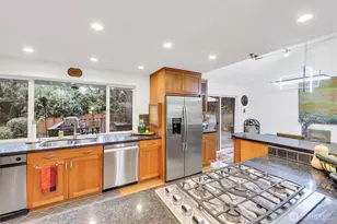 2212 186th Ave NE, Redmond, WA 98052 - Photo 11