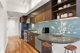 900 Lenora St, Seattle, WA 98121 - Photo 13