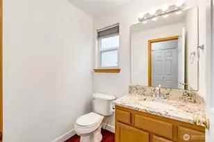 19315 76th Pl NE, Kenmore, WA 98028 - Photo 11