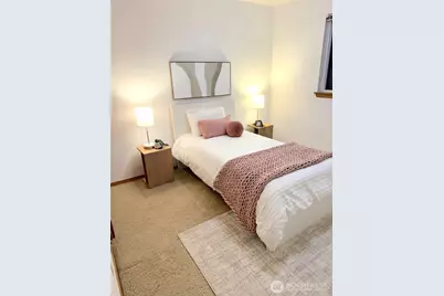 19315 76th Place NE, Kenmore, WA 98028 - Photo 17