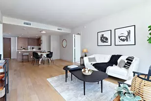 583 Battery St, Seattle, WA 98121 - Photo 11