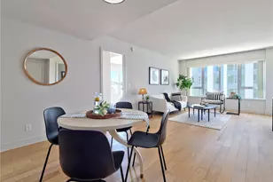 583 Battery St, Seattle, WA 98121 - Photo 7