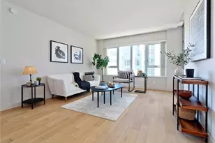 583 Battery St, Seattle, WA 98121 - Photo 9