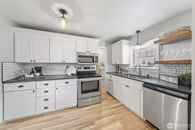 6621 S Montgomery Street, Tacoma, WA 98409 - Photo 9