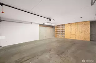 2410 Aurora Ave N, Seattle, WA 98109 - Photo 25