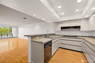 2410 Aurora Ave N, Seattle, WA 98109 - Photo 11