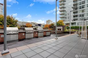 588 Bell St, Seattle, WA 98121 - Photo 33