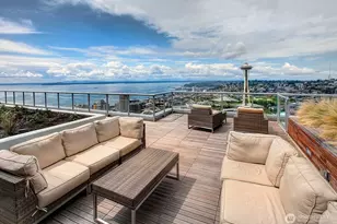 588 Bell St, Seattle, WA 98121 - Photo 35