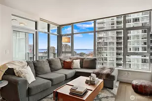 588 Bell St, Seattle, WA 98121 - Photo 5