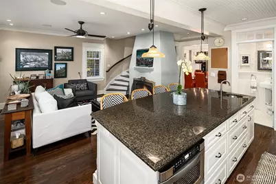 1229 9th Avenue W, Seattle, WA 98119 - Photo 15