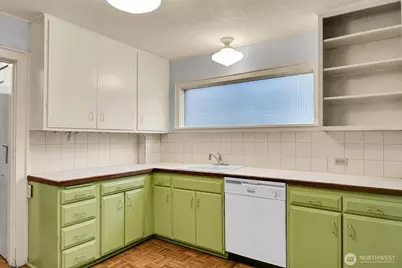 1512 10th Avenue W, Seattle, WA 98119 - Photo 7