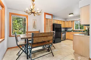 7469 Olsen Dr, Glacier, WA 98244 - Photo 9