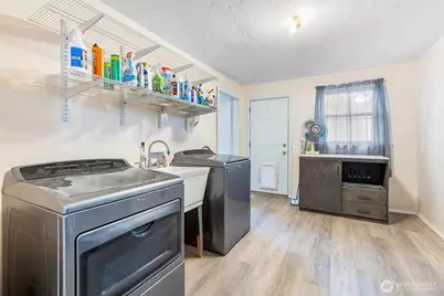 32105 S Finley Rd, Kennewick, WA 99337 - Photo 17