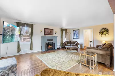 32105 S Finley Rd, Kennewick, WA 99337 - Photo 3