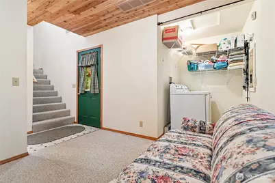 22014 Pinnacle Road, Glacier, WA 98244 - Photo 17