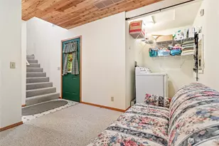 22014 Pinnacle Rd, Glacier, WA 98244 - Photo 17