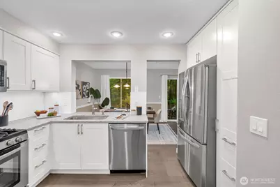 3748 257th Avenue SE, Sammamish, WA 98029 - Photo 13