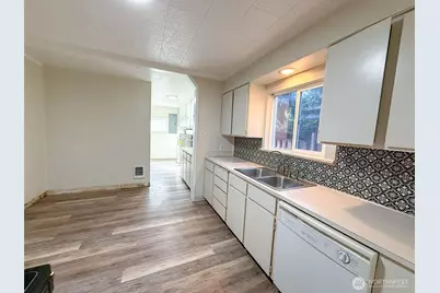 1821 Nichols Boulevard, Longview, WA 98632 - Photo 15