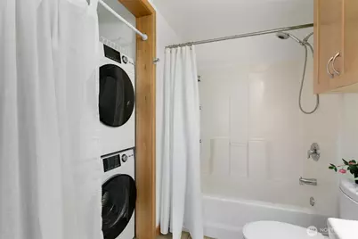 827 Hiawatha Place S #212, Seattle, WA 98144 - Photo 11