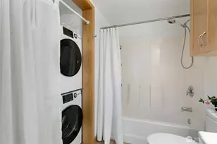 827 Hiawatha Pl S, Seattle, WA 98144 - Photo 11