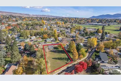 646 N Gale Place, East Wenatchee, WA 98802 - Photo 3