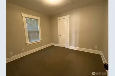 530 E Pioneer, Puyallup, WA 98372 - Photo 15