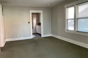 530 E Pioneer, Puyallup, WA 98372 - Photo 9