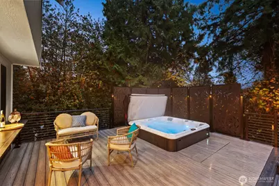 1947 NE 23rd Street, Renton, WA 98056 - Photo 3