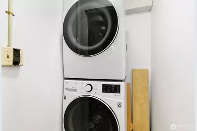 2201 3rd Avenue #2106, Seattle, WA 98121 - Photo 23