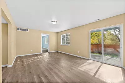 7506 195th Street Ct E, Spanaway, WA 98387 - Photo 33