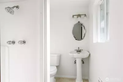 1904 Fir Woods Place, Oak Harbor, WA 98277 - Photo 23