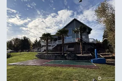 5109 W Tapps Drive E, Lake Tapps, WA 98391 - Photo 5