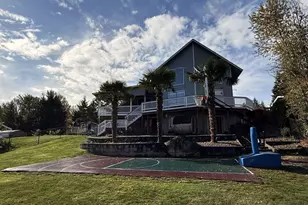 5109 W Tapps Dr E, Lake Tapps, WA 98391 - Photo 5