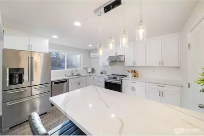 5109 W Tapps Drive E, Lake Tapps, WA 98391 - Photo 13