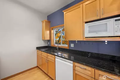 1808 E Union Street #B, Seattle, WA 98122 - Photo 11