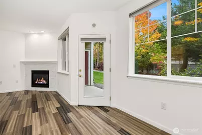 13000 Admiralty Way #L104, Everett, WA 98204 - Photo 7