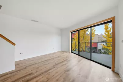 820 NW Naito Parkway #G11, Portland, OR 97209 - Photo 11