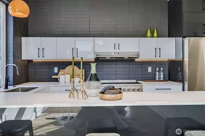 6356 47th Avenue S, Seattle, WA 98118 - Photo 11