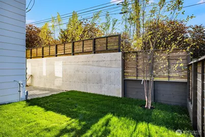 6356 47th Avenue S, Seattle, WA 98118 - Photo 33